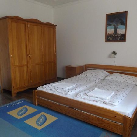 Almafas Vendeghaz Orseg Villa Kerkakutas Luaran gambar